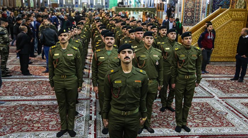 ضباط عسكريون يرددون القسم في الصحن الحسيني الشريف+صور