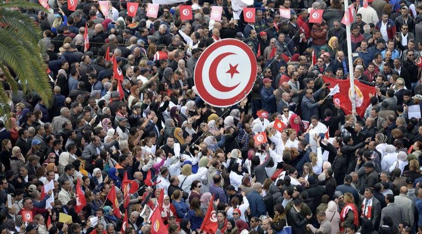 تحذيرات من الفراغ الحكومي في تونس