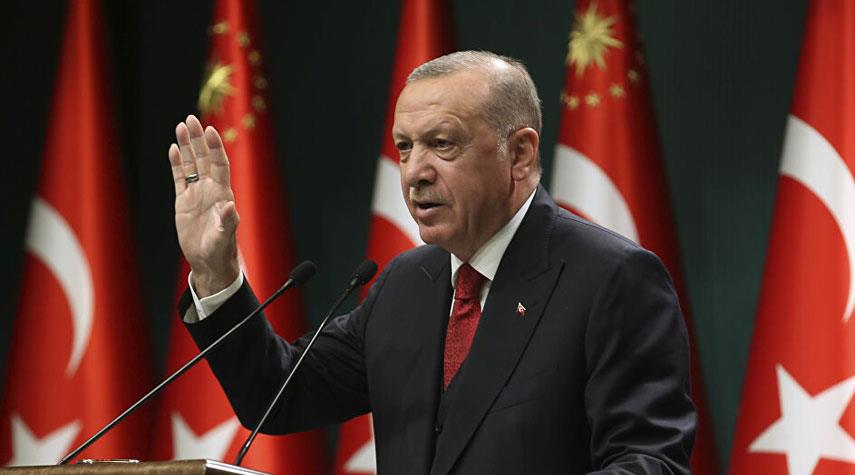 أردوغان: البيت الأبيض يدرب ويسلح الجماعات الإرهابية