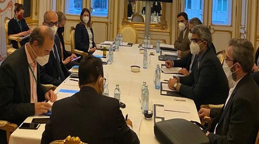 اجتماع كبار مفاوضي إيران ومجموعة 4+1 في فيينا