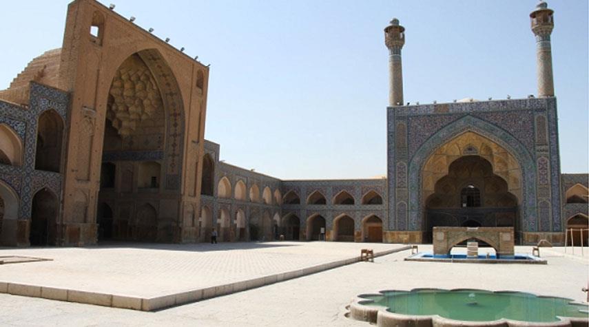 مسجد "عتيق".. أقدم مبنى في أصفهان ونموذج للعمارة الفارسية 