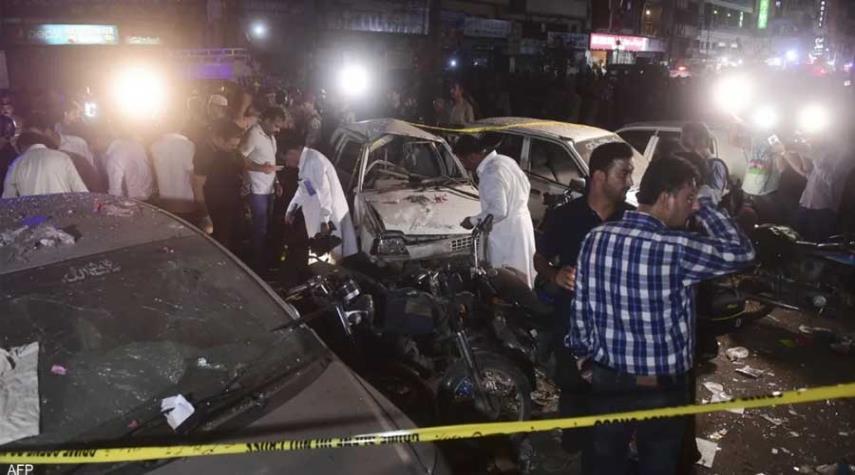قتلى وجرحى بانفجار قنبلة في كراتشي 