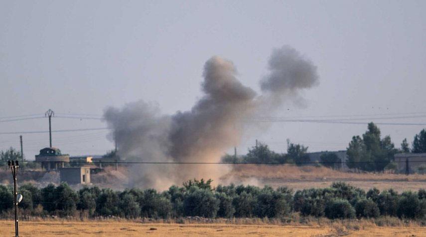 مسلحون مدعومون من تركيا يقصفون بالمدفعية قرى بريف الرقة
