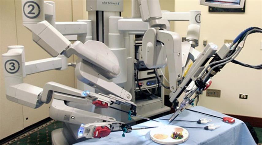 الكشف عن أحدث نسخة من الروبوت الجراحي