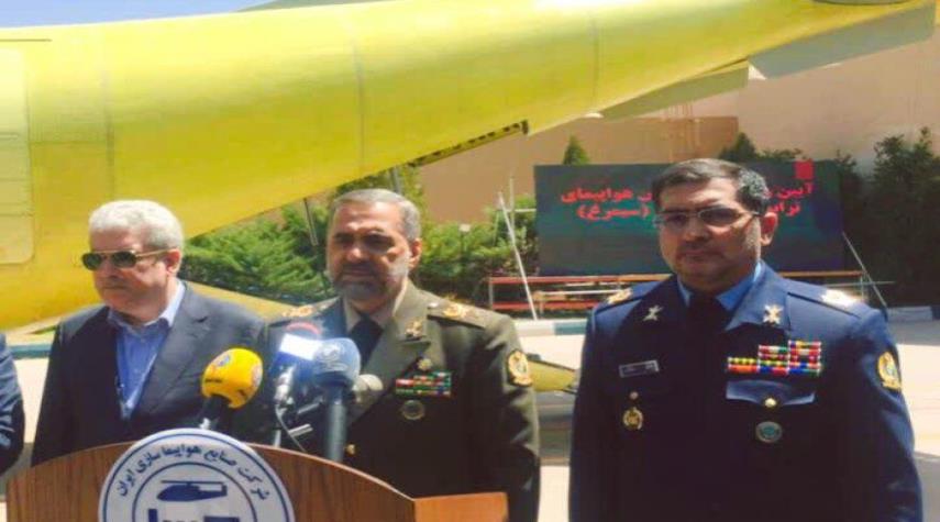 ايران تزيح الستار عن طائرة سيمرغ المحلية للنقل العسكري
