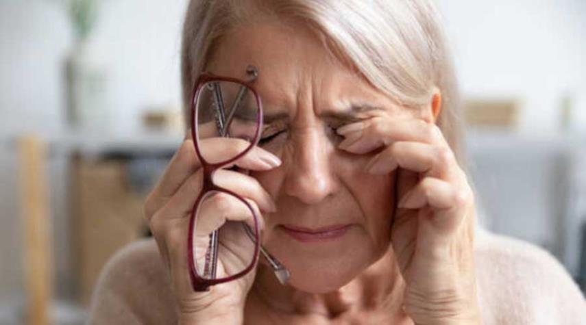 مشاكل البصر تؤثر على الإصابة بالخرف لدى كبار السن