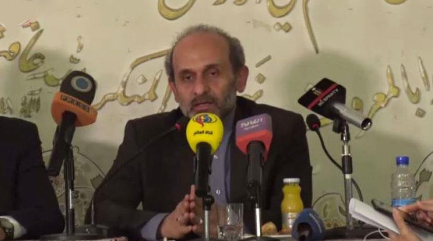 رئيس الإذاعة والتلفزيون الإيراني يحضر ندوة سياسية في دمشق