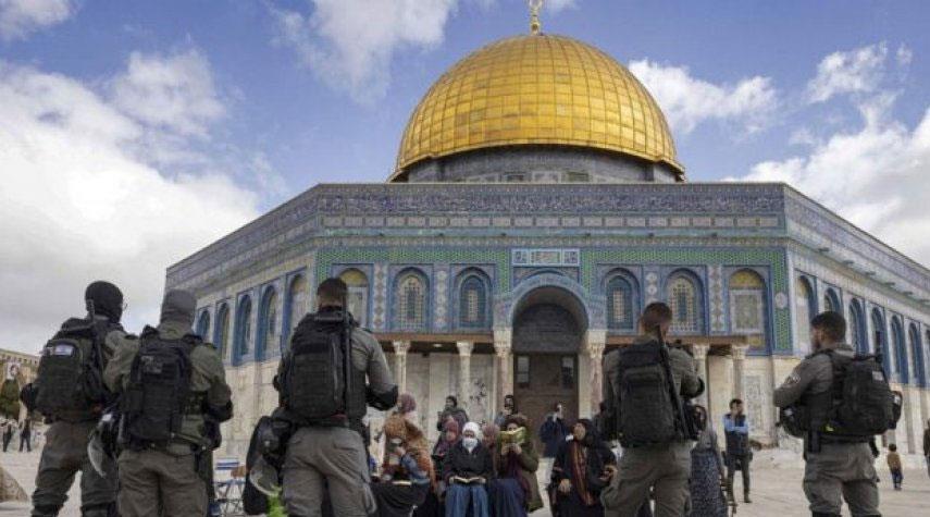 حماس تحذر من مخططات الاحتلال للتقسيم الزماني والمكاني للمسجد الأقصى