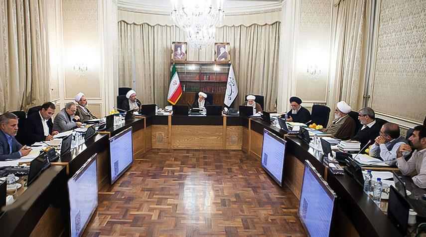  ايران... مجلس صيانة الدستور يشيد بجهود الاعلاميين والصحافيين