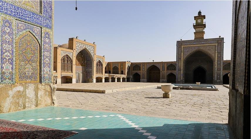 بالصور من إيران.. مسجد "السيد" في اصفهان