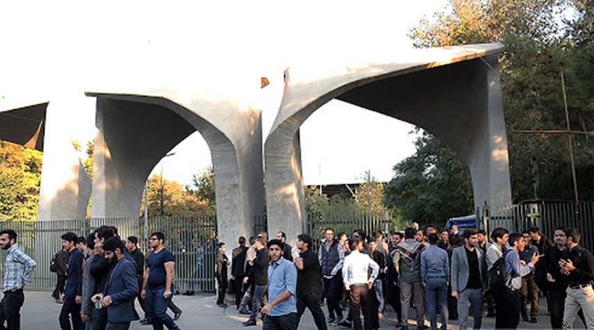 مظاهرات طلابية سلمية في عدد من الجامعات الإيرانية