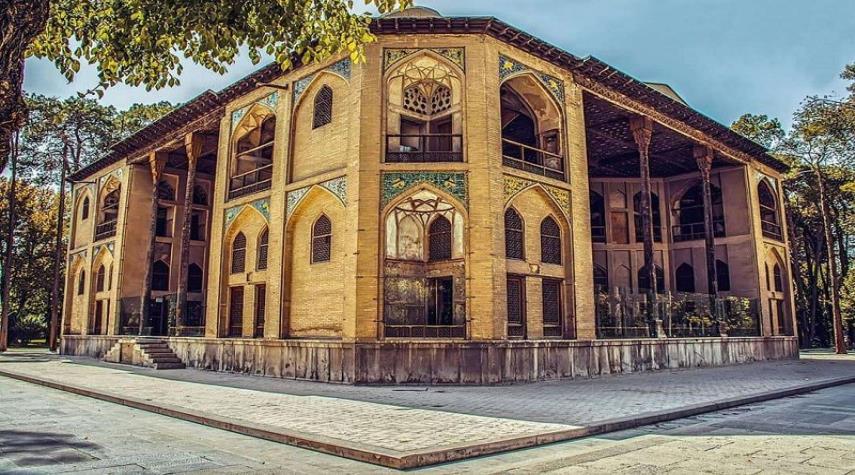قصر «هشت بهشت».. طراز معماري خاص في إصفهان