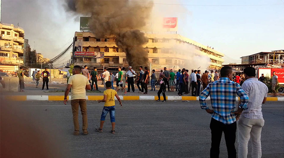 إصابة مدنيين اثنين بانفجار عبوة داخل باص ركاب شمالي بغداد