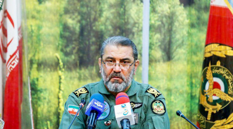 قائد عسكري ايراني يعلن عن مشروع لتسليح المروحيات بصواريخ بعيدة المدى