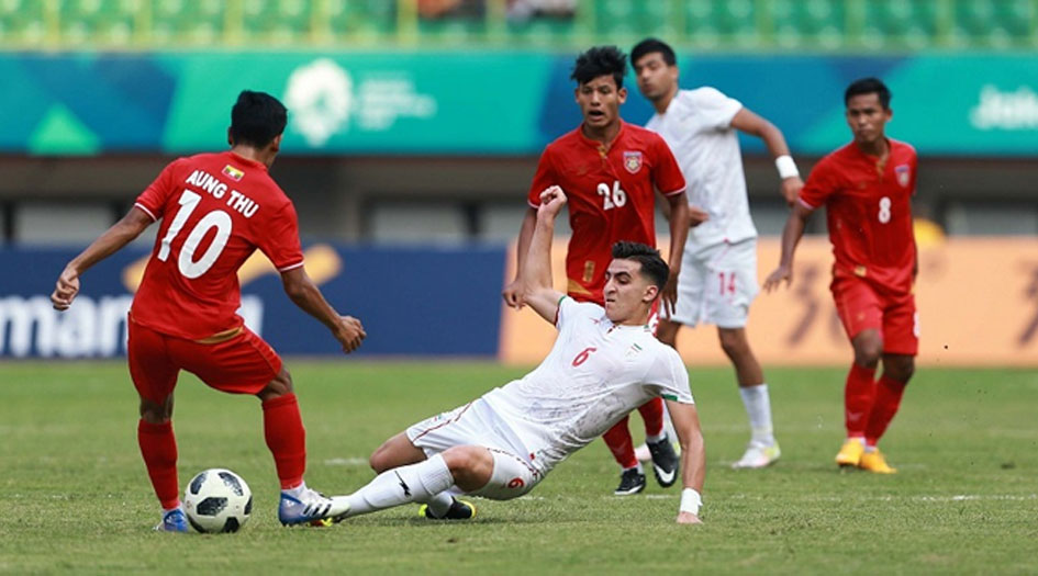ايران تتاهل لثمن نهائي آسيا لكرة القدم