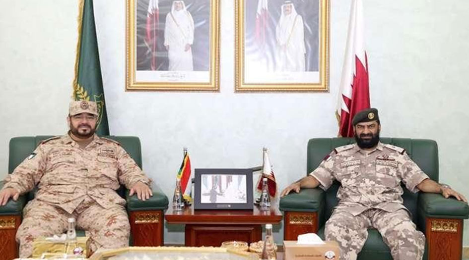 قطر والكويت تبحثان تعزيز العلاقات الدفاعية