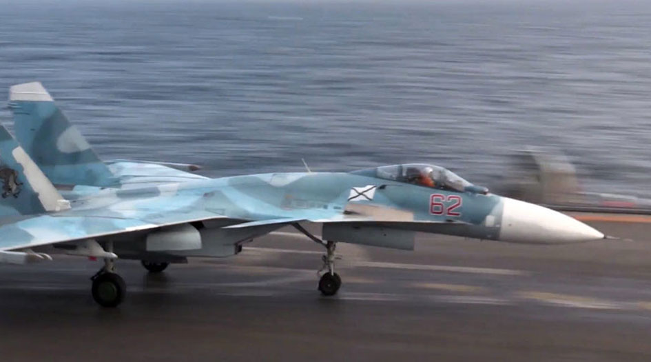 طائرات روسية تتدرب على التزود بالوقود فوق المتوسط