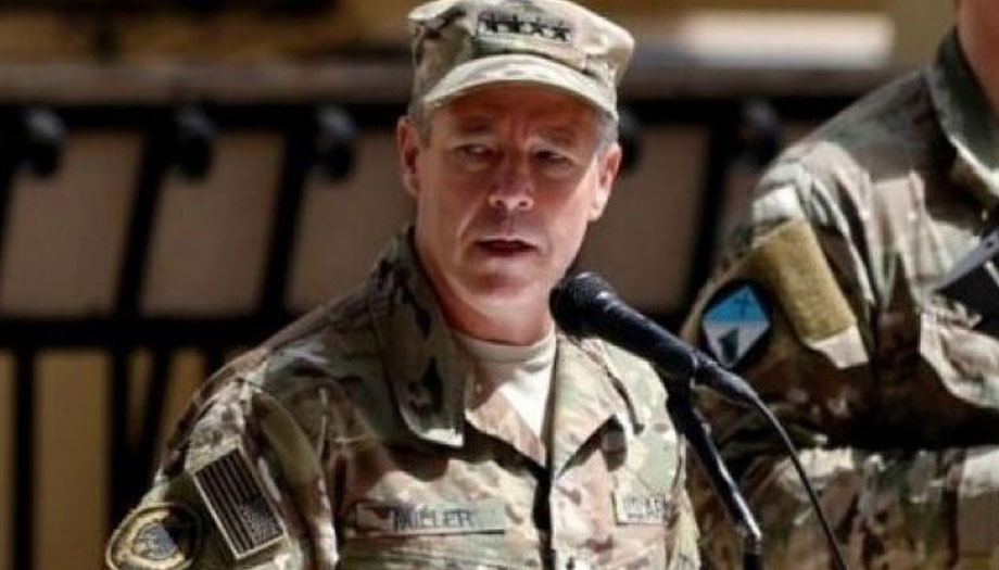  قائد جديد لقوات حلف الأطلسي بأفغانستان