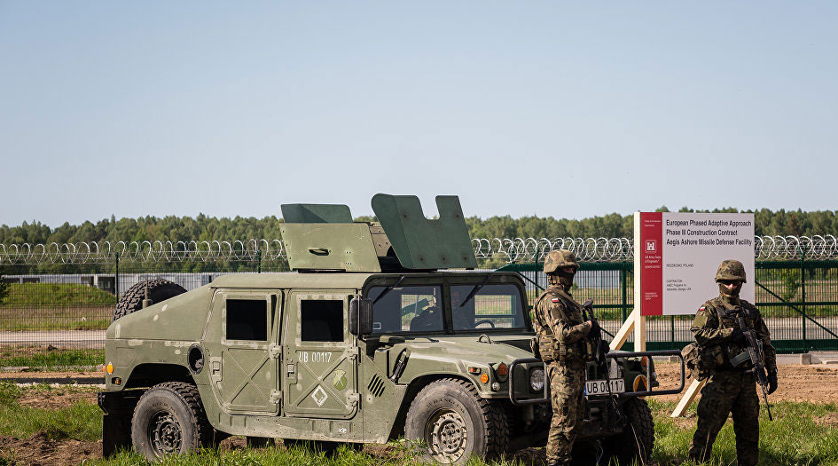 برلماني بولندي: القاعدة الأمريكية في بولندا هدر للمال العام وفقدان جزء من السيادة
