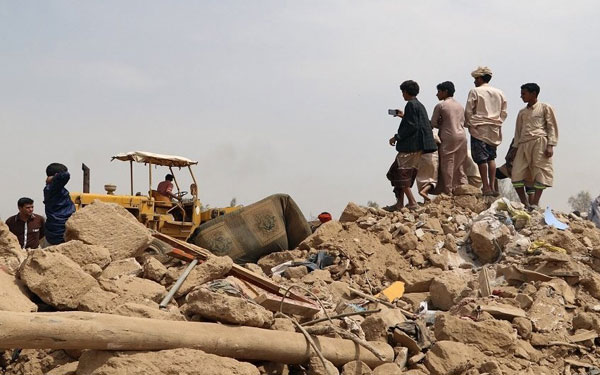 الاندبندنت: ضرب السعودية لإمدادات الغذاء في اليمن أسوأ من اغتيال خاشقجي