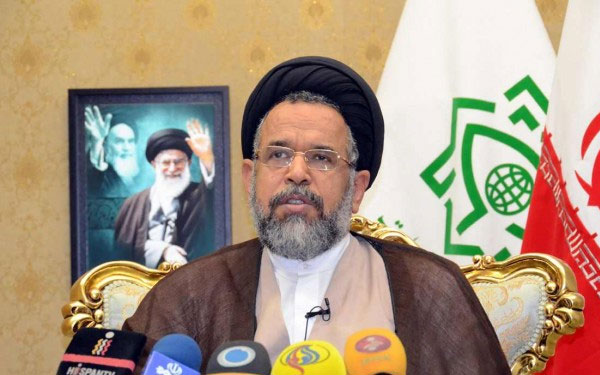 وزير الامن الايراني يعلن عن تفكيك 300 خلية ارهابية