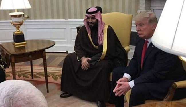 بماذا يُفَسَرْ الموقف الامريكي من إختطاف السعودية لخاشقجي؟