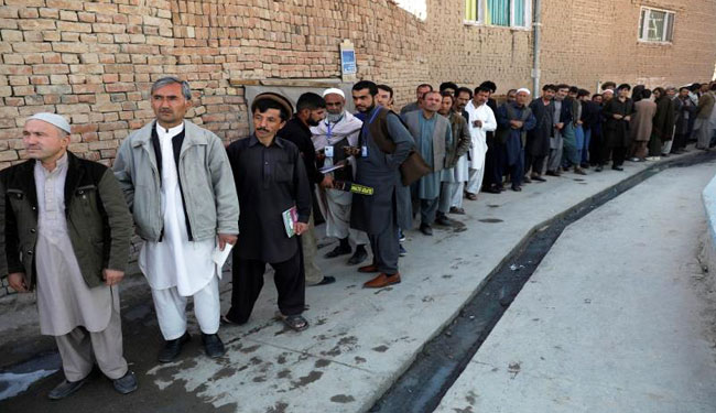 انفجارات تهز عددا من مراكز التصويت في كابول