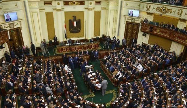 البرلمان المصري يمدد حالة الطوارئ 3 أشهر