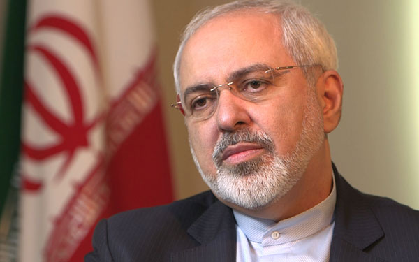 ظريف: امريكا تفرض الحظر على ايران لصرف الانتباه عن فظائع السعوديين