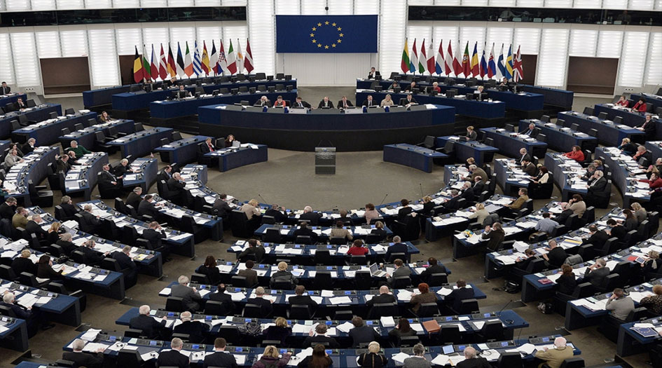 البرلمان الأوروبي يقترح فرض حظر تسليح على التحالف العربي