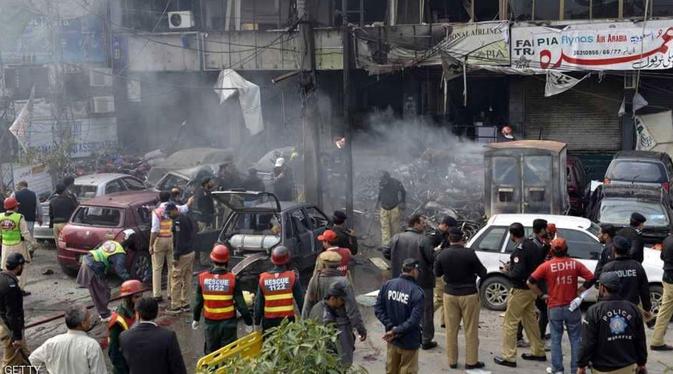 مقتل 25 شخصا وإصابة 35 في تفجير شمال غرب باكستان