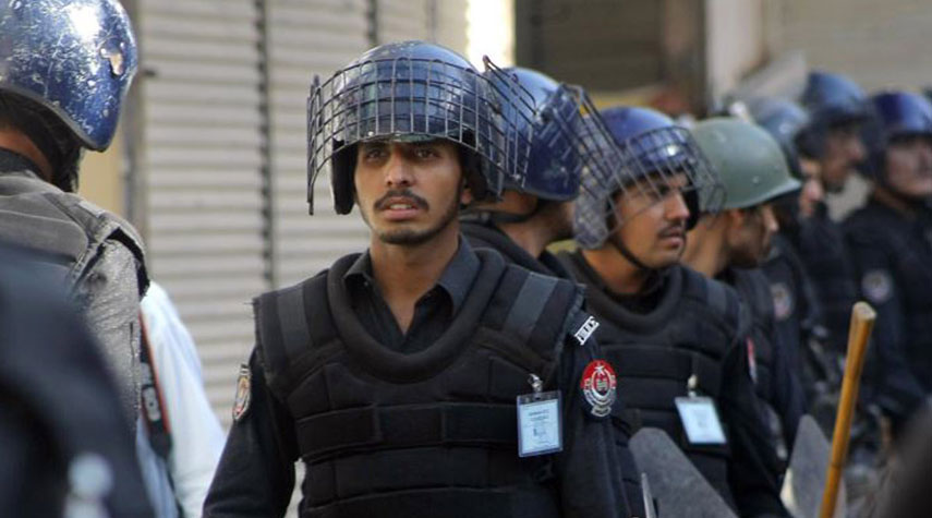 مقتل 6 جنود جراء هجوم على موكب عسكري في باكستان