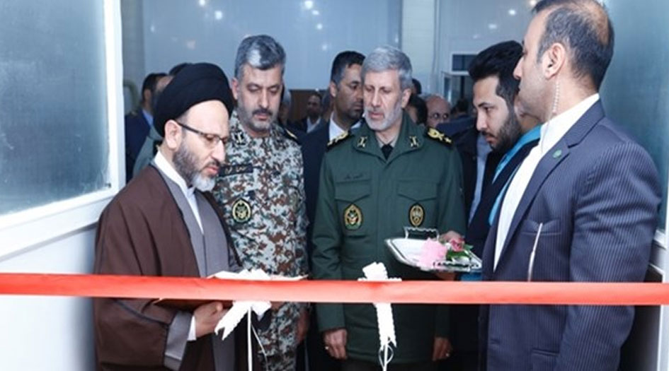 وزير الدفاع الإيراني يفتتح خطوط انتاج معدات الكتروبصرية متطورة