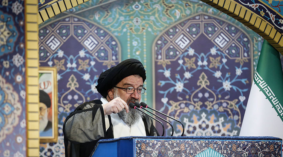 آية الله خاتمي يشيد بوفاء الشعب الايراني لثورته الإسلامية