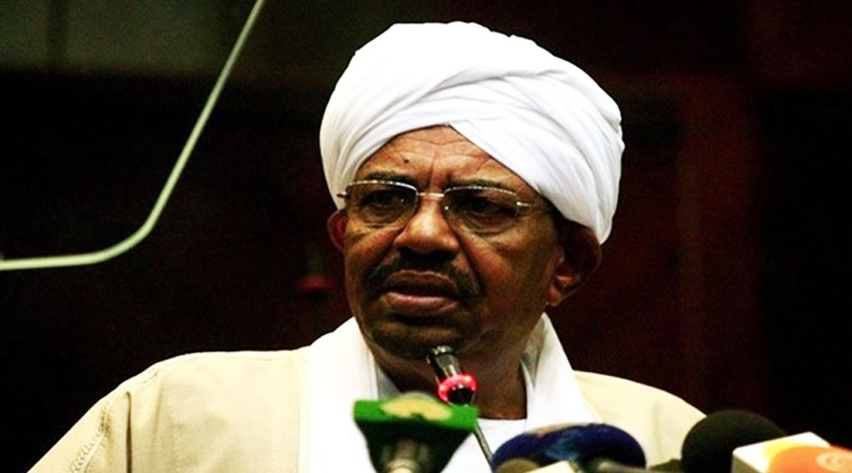 أحزاب سودانية تطالب بمجلس انتقالي لحل الأزمة
