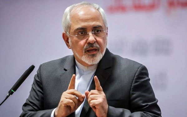 ظريف: امريكا تتبنى سياسة التخويف من ايران