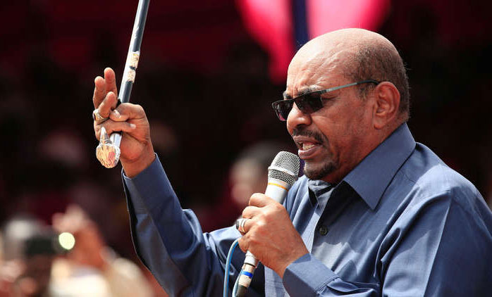 الرئيس السوداني: هناك مشكلة اقتصادية وسنعمل على حلها