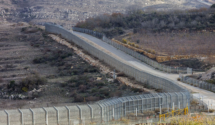 الاحتلال يستأنف بناء الجدار الحدودي مع لبنان