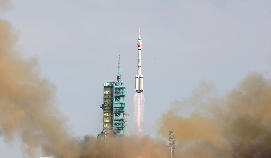 الصين تخطط لإطلاق أكثر من 30 صاروخا الى الفضاء عام 2019