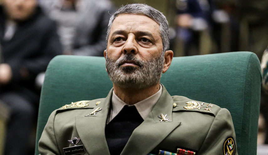 اللواء موسوي يؤكد ان استقلال ايران بالوحدة والتضامن والوئام