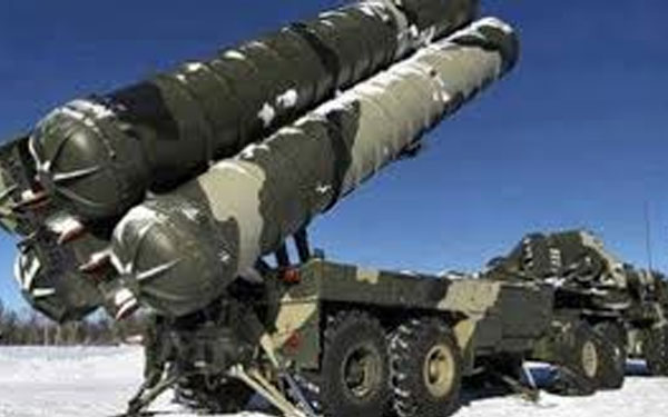 روسيا تتخذ موقفا لتفادي مخاطر تعليق معاهدة الصواريخ