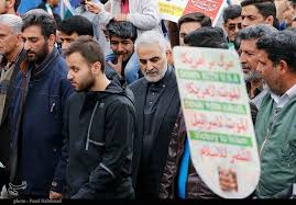 بالصور ... مسيرات مليونية للشعب الإيراني في ذكرى انتصار الثورة الإسلامية 