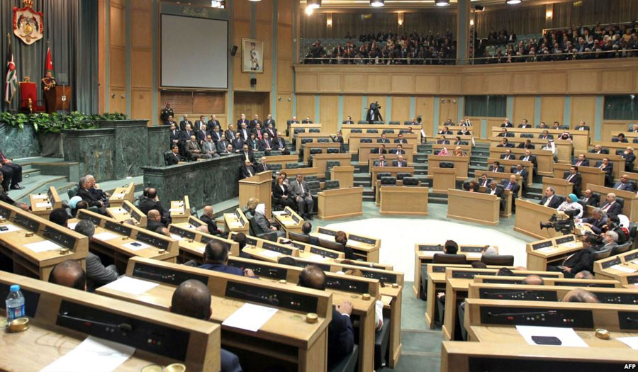 البرلمان الأردني يدعو لطرد السفير الإسرائيلي من عمان