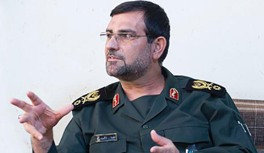 قائد عسكري: الاعداء فشلوا في ثني عزيمة الشعب الايراني
