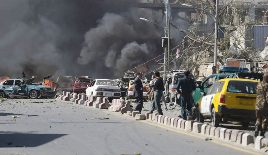 تفجير انتحاري قرب مطار جلال آباد في افغانستان 