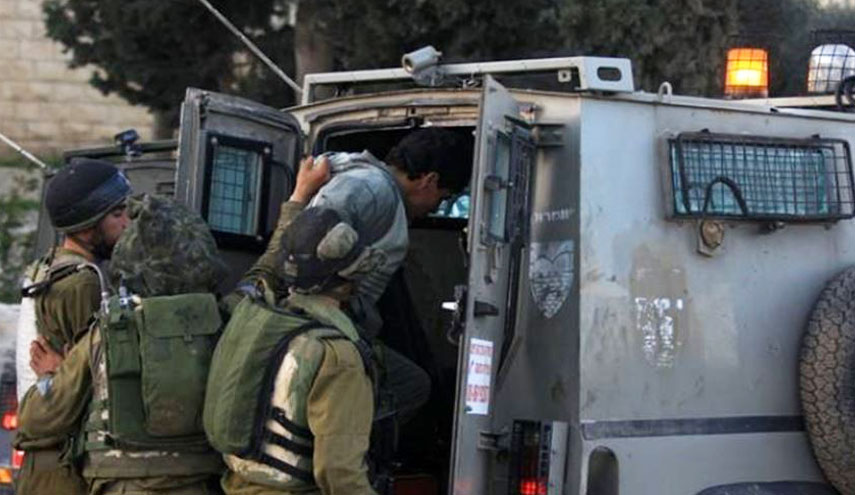 جيش الاحتلال الصهيوني يعتقل 17 فلسطينيا