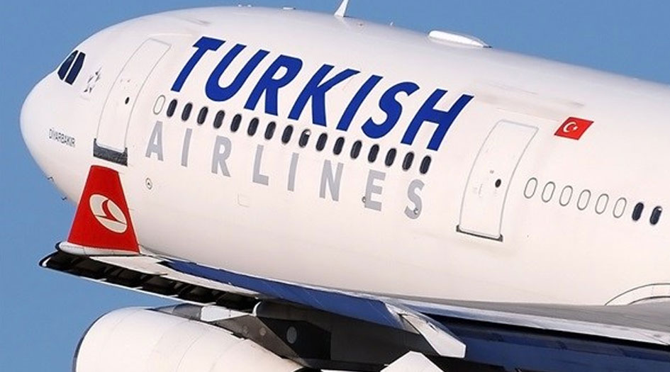 طائرة تركية تتعرض لمطبات هوائية واصابة عدد من الركاب