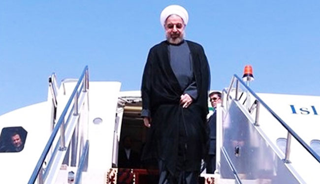 الرئيس روحاني يصل الى بغداد