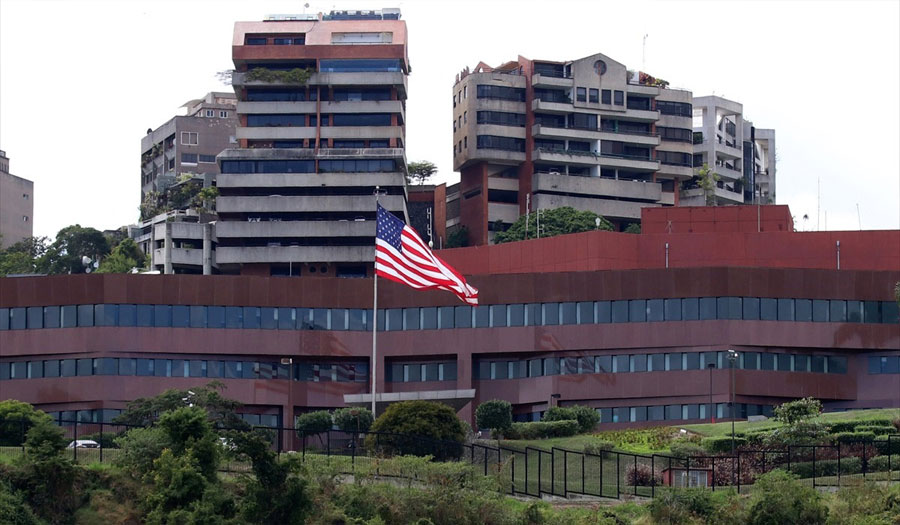 واشنطن تسحب كافة دبلوماسيها المتبقين في فنزويلا