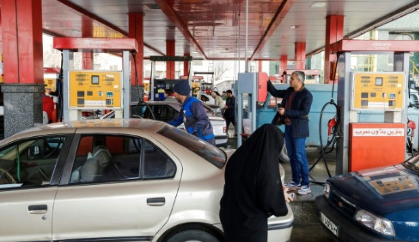 وزير النفط : إيران تبدأ بتصدير البنزين 